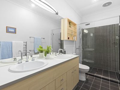 34 Mossvale Drive, Wakerley