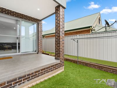 4 / 57-59 Canberra Street, Oxley Park