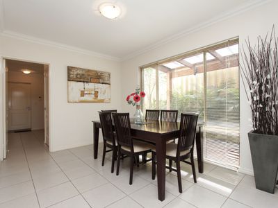6D Windemere Crescent, Nollamara