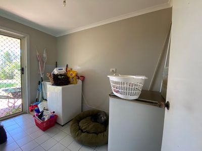 4 Zena Close, River Heads