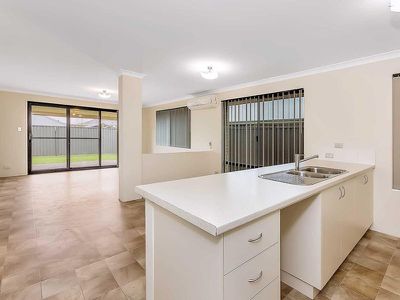 4 Rubens Circuit , Baldivis