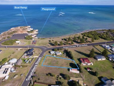 1 SAUNDERS ROAD, Blackfellows Caves