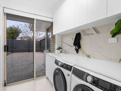 91 Aitken Drive, Winthrop