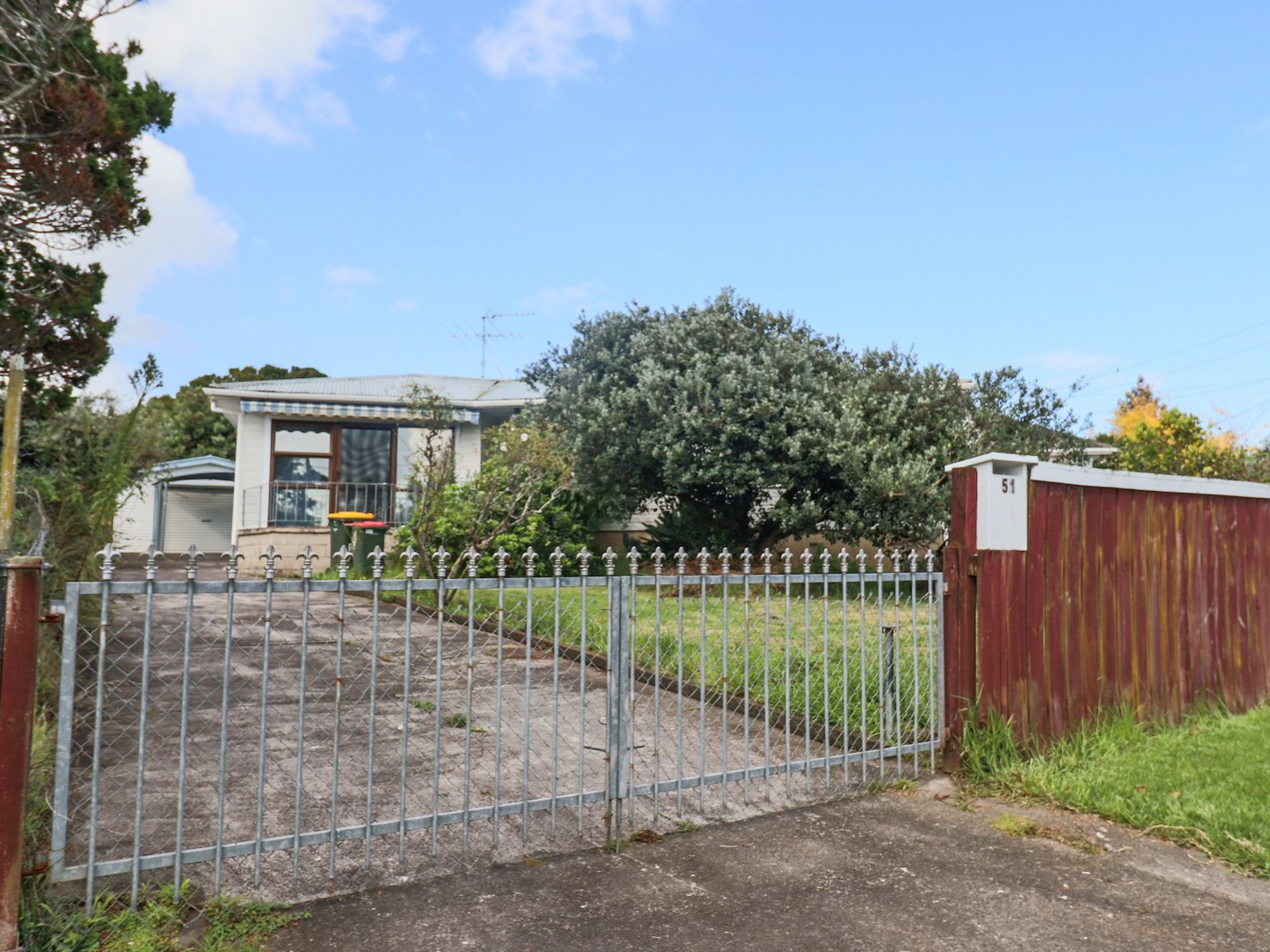 51 Clayton Ave, Otara