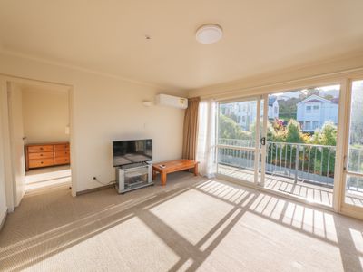 77 Manor Place, Dunedin Central