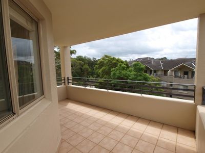 16 / 3 Blackwall Point Road, Abbotsford