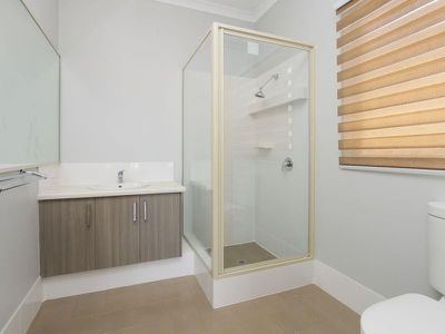 12 Graduate Way, Coolbellup