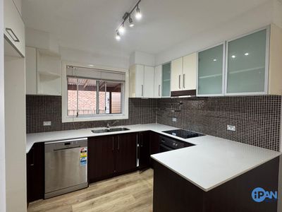 1 / 8 Wiruna Crescent, Narwee