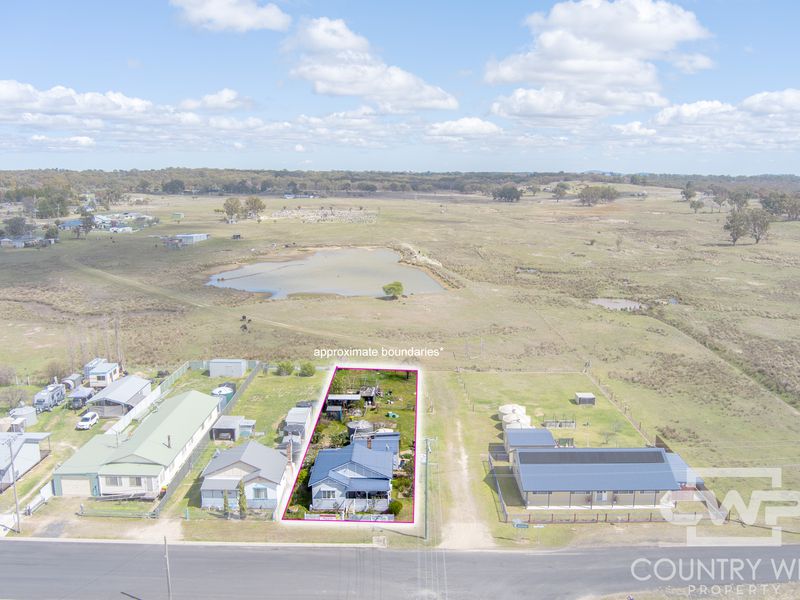 117 Moore Street, Emmaville