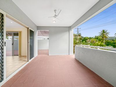 4 / 110-118 Moore Street, Trinity Beach