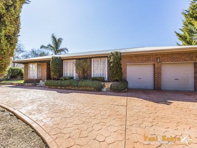 18 Elm Way, Jerrabomberra