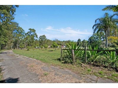 400 McKinnon Drive, Cooroibah