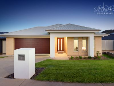 2 FYFE COURT, Wodonga