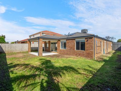 51 Pepperbush Circuit, Cranbourne