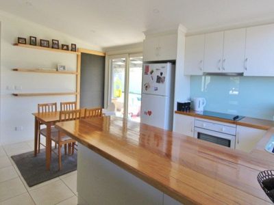 12 Kidston Parade, Mansfield