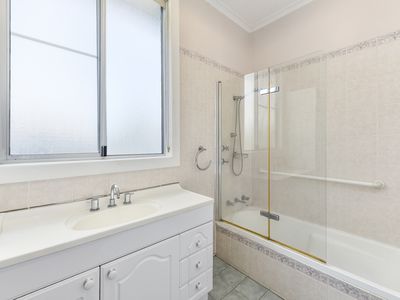 28 Thomas Drive , Mount Burr