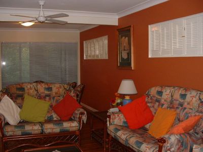 27 Donlan Road, Mollymook