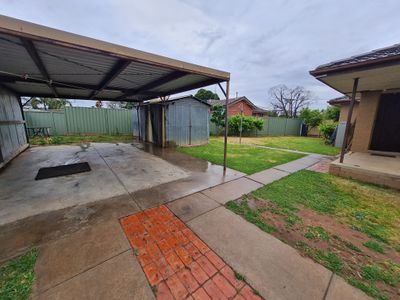 16 Hampshire Crescent, Shepparton