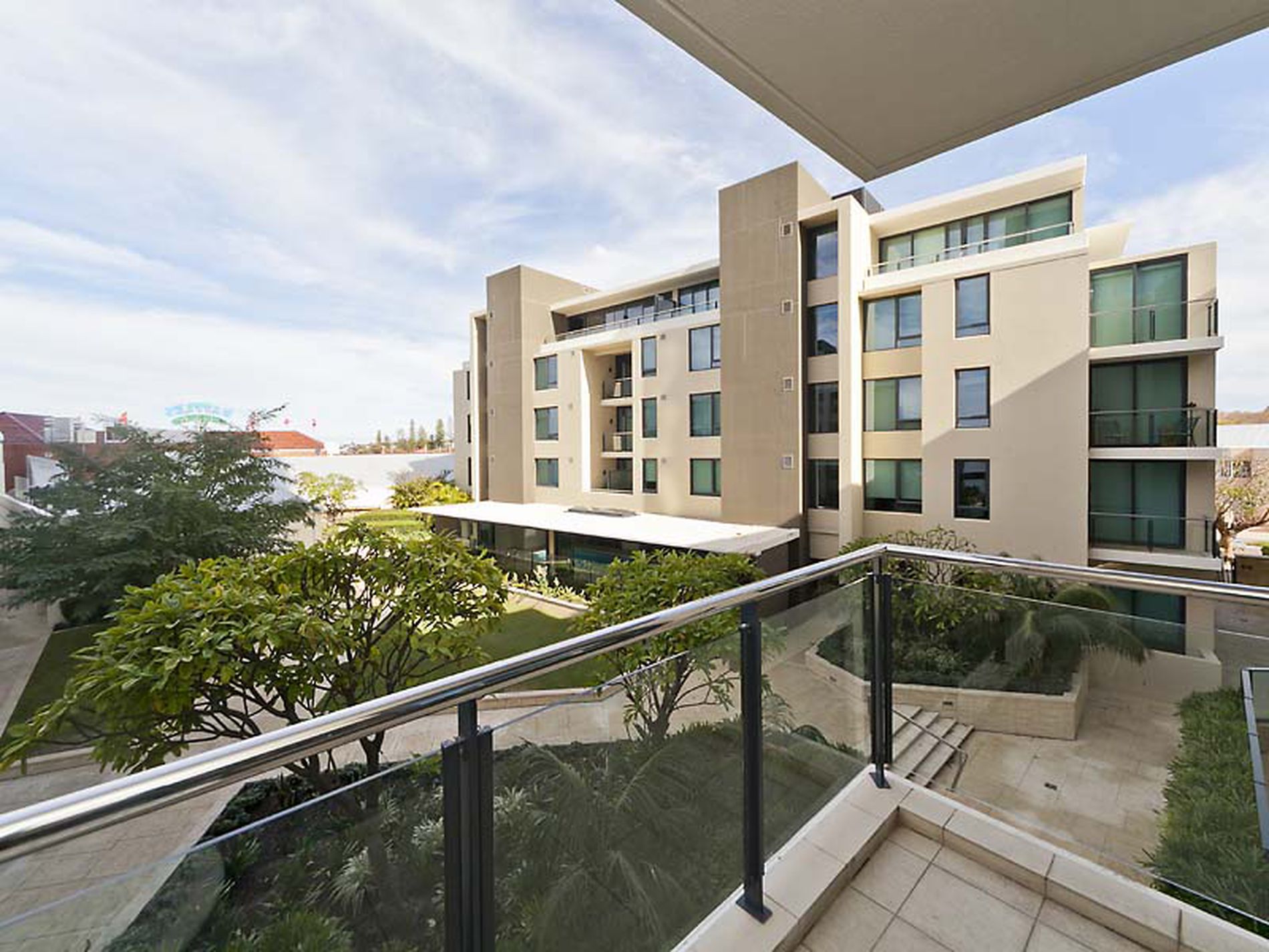 N304 / 70-72 Canning Beach Road, Applecross