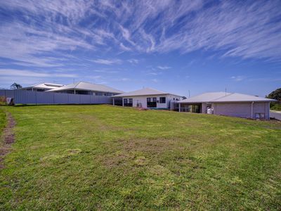 43 Golden Drive, Diamond Beach