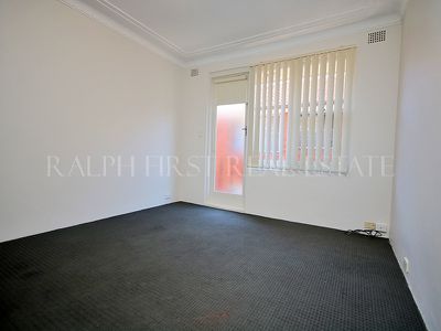 6 / 32 Hampden Road, Lakemba