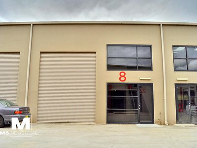 8 / 3 Kelso Crescent, Moorebank