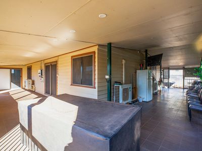 2 Bottlebrush Crescent, South Hedland