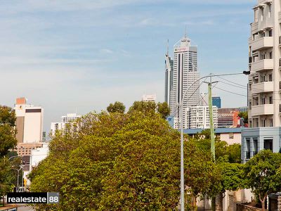 7  /  990 Wellington Street, West Perth