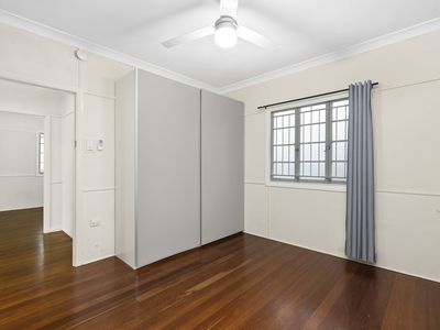 58 Gladstone Street, Indooroopilly