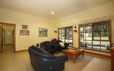 190 Yackatoon Road, Beaconsfield Upper