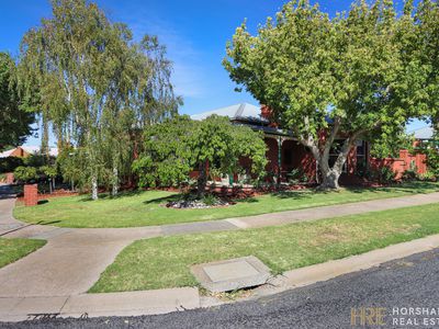 12 Farrar Avenue, Horsham