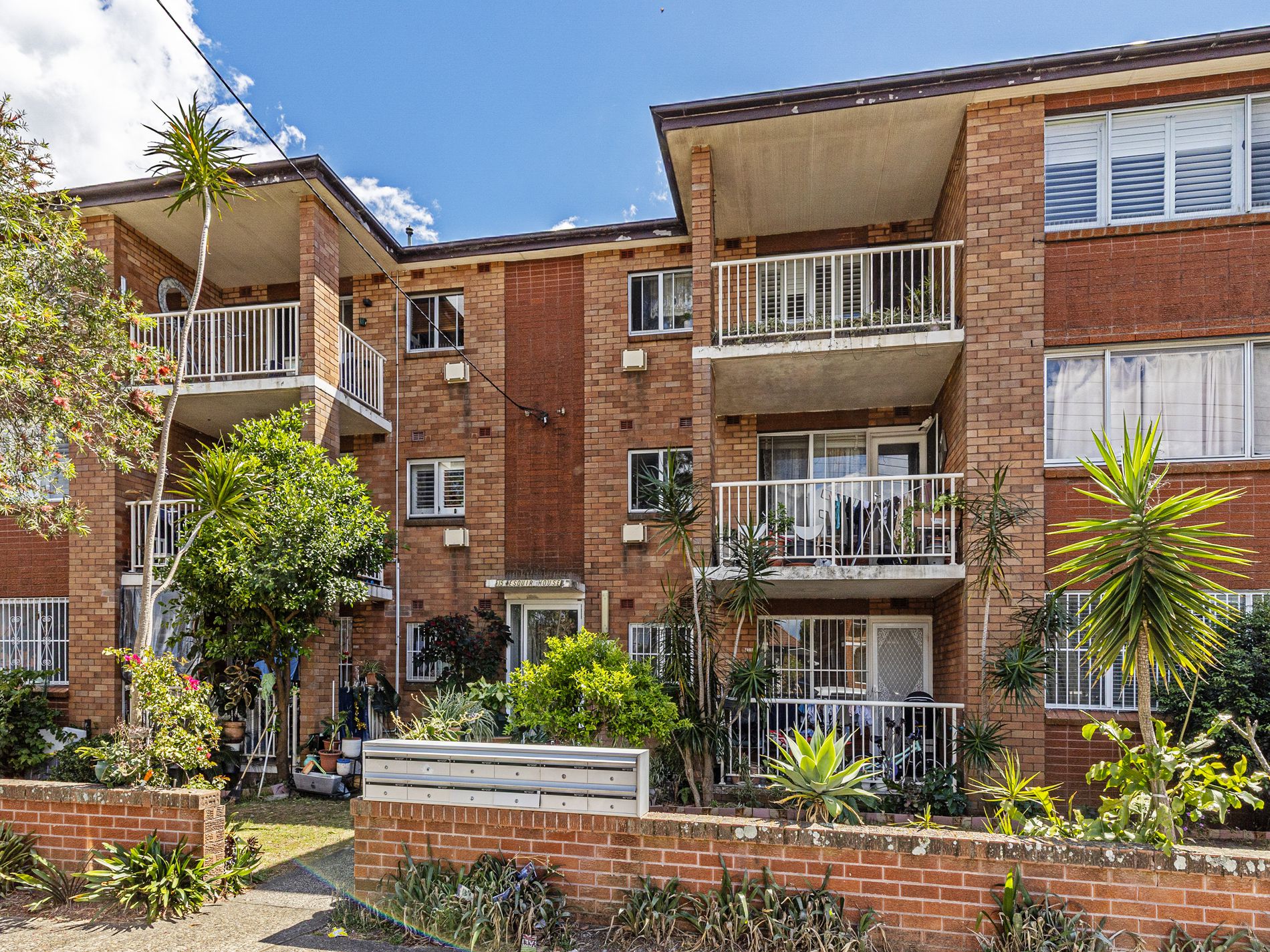 6 / 15 Mascot Drive, Eastlakes