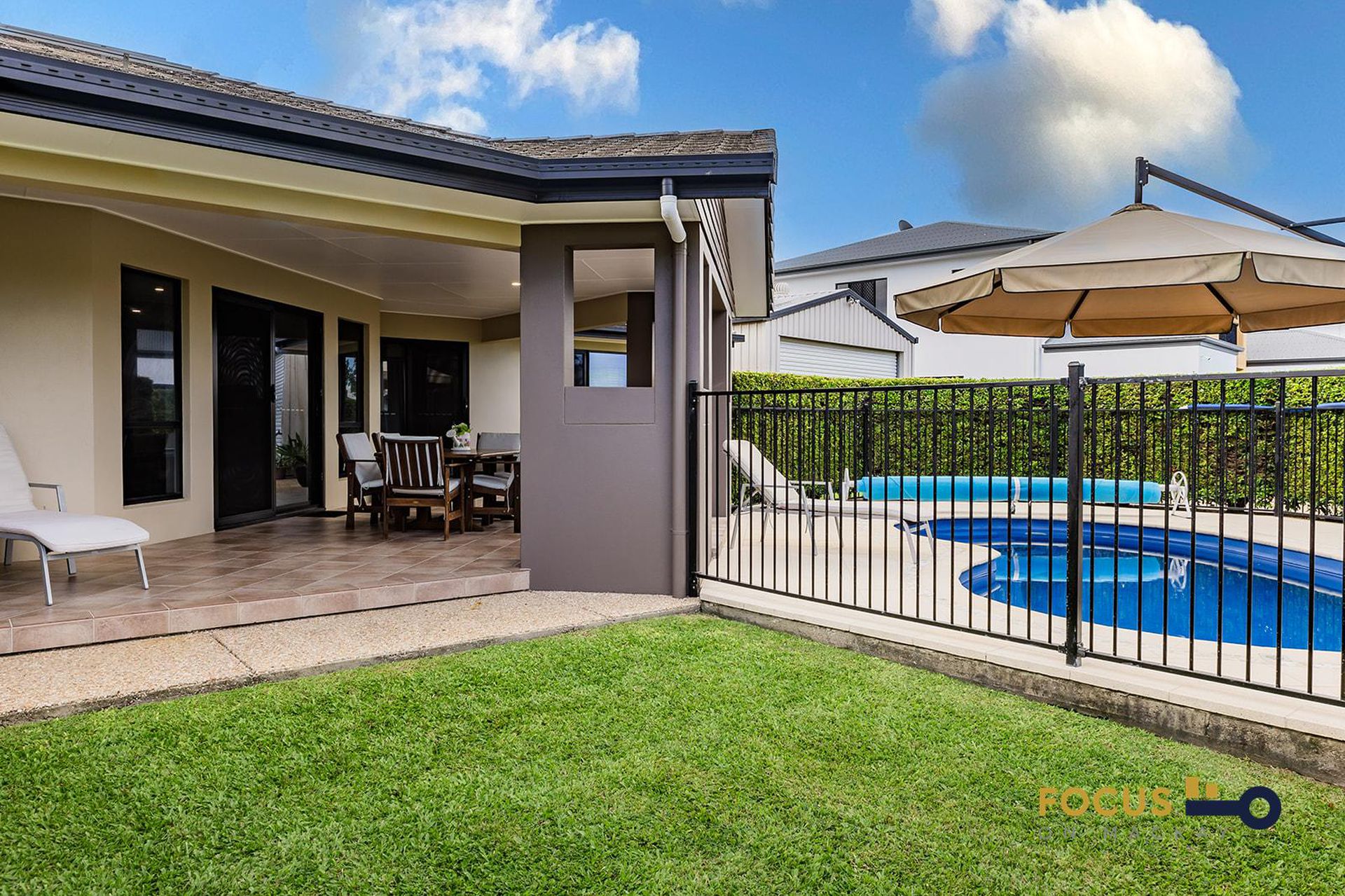 2 Madison Avenue, Glenella