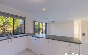 16 Retreat Circuit, Beaconsfield