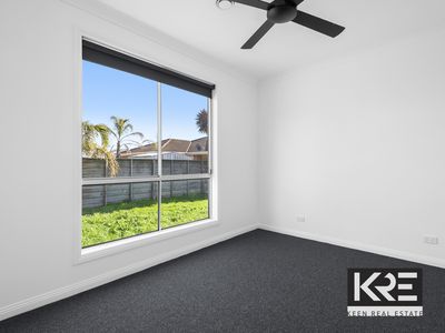 16 Giles Place, Traralgon