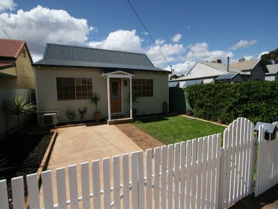 15 Rhodes Street, Kalgoorlie