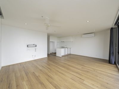 7 / 60 La Scala Avenue, Maribyrnong