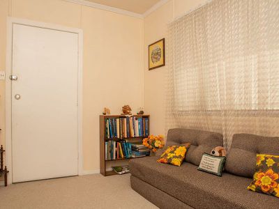13 Brisbane Road, Dinmore
