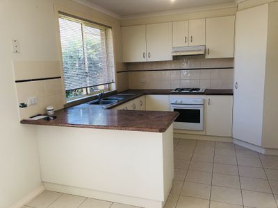 1/26 Stella Way, Hoppers Crossing