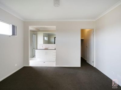 5 Mogo Close, Blue Haven