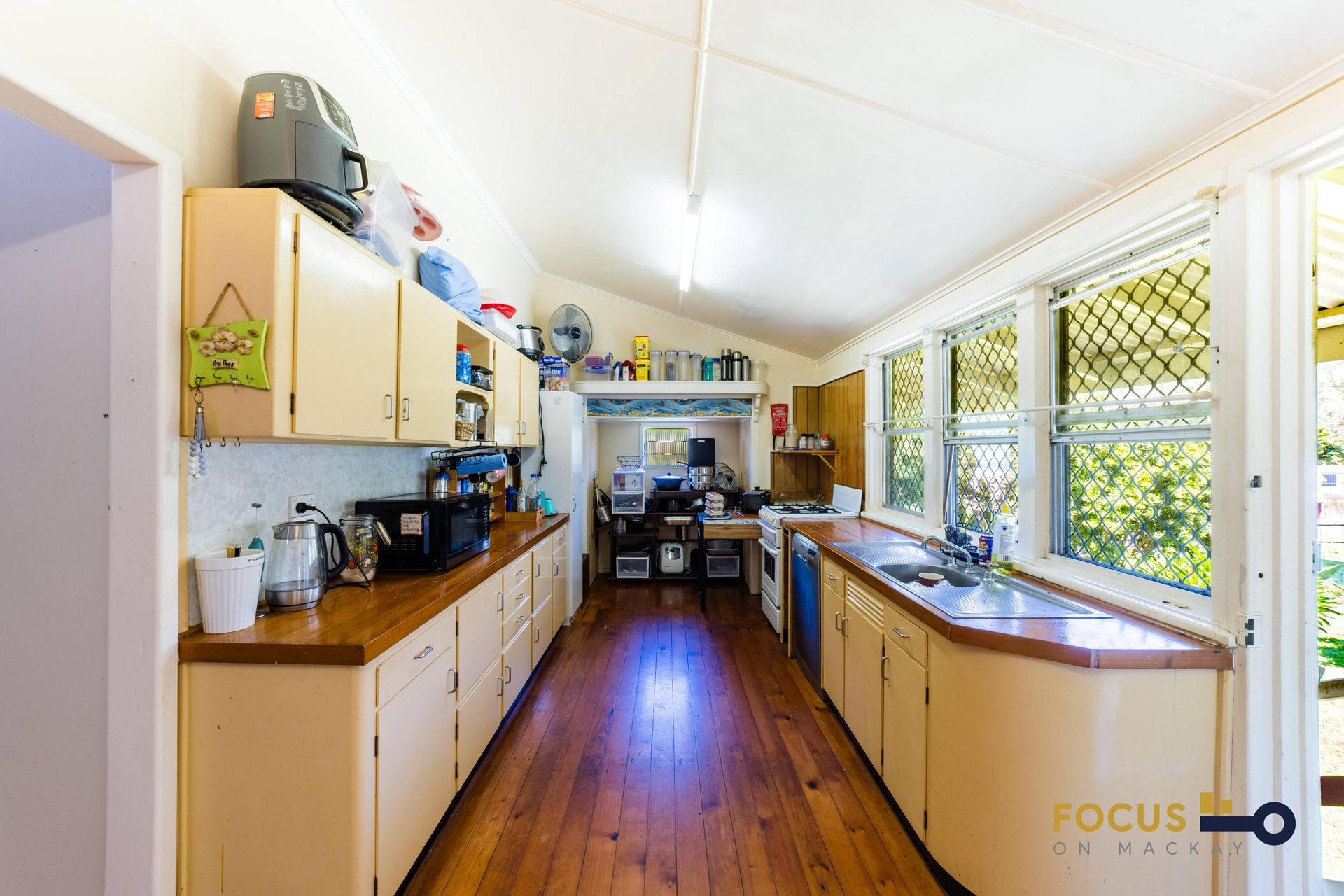 15 Crescent Street, Armstrong Beach