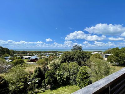 14 Curlew Terrace, River Heads