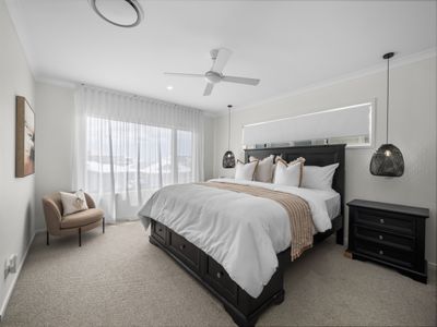 5 Lord Howe Circuit, Banya