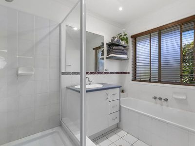 18 Harlow Crescent, Tewantin