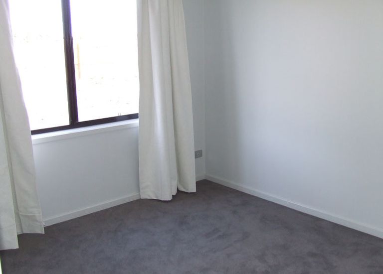 2 Tareel Court, Portland