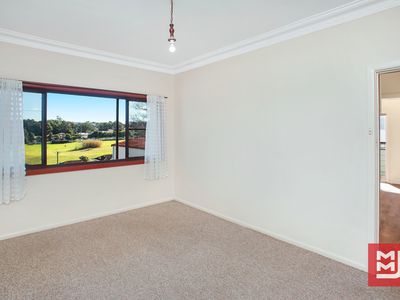 74 Weringa Avenue, Lake Heights