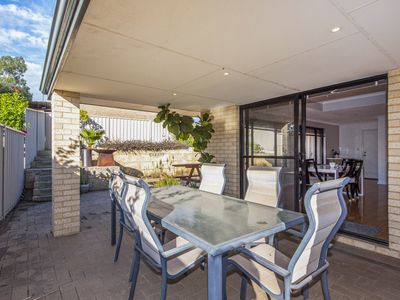 12 Holcombe Road, Warnbro