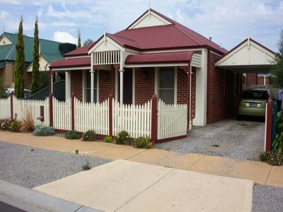 26 Hepburn Way, Caroline Springs