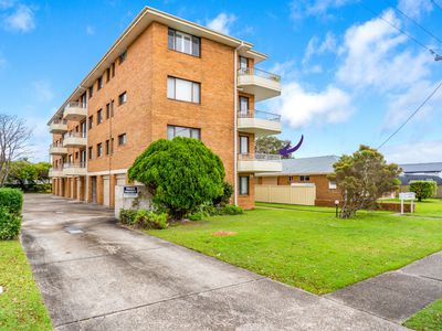1 / 36 Parkes Street, Tuncurry