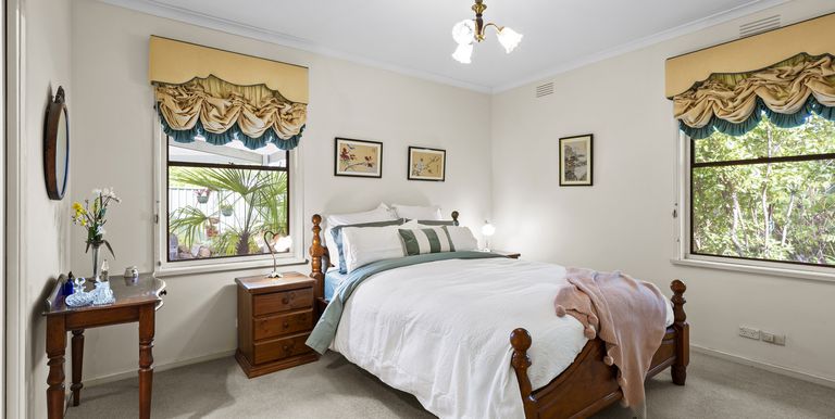 11 Creek Drive, Euroa